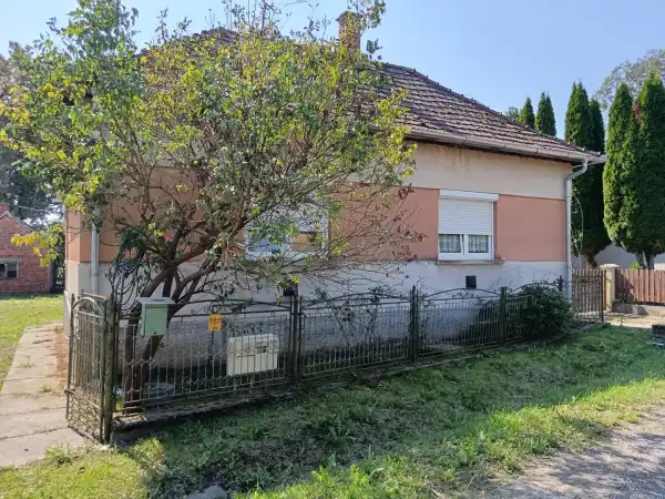 Eladó családi ház, Bödeháza 2 szoba 76 m² 15.3 M Ft