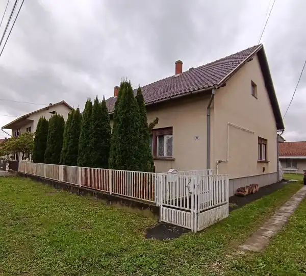 Eladó családi ház, Lenti 4 szoba 160 m² 59 M Ft