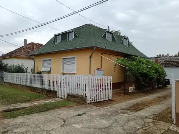 Eladó családi ház, Letenye 2 szoba 90 m² 27 M Ft