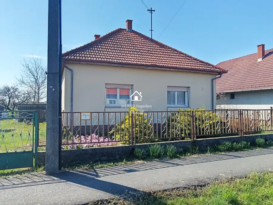 eladó családi ház, Tornyiszentmiklós