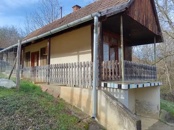 Eladó Szőlős, Lenti 1351 m² 2.5 M Ft
